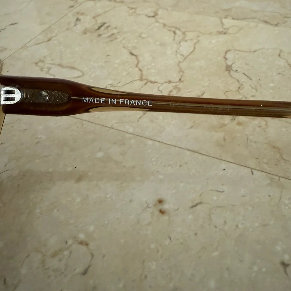 Celine Vintage Chic Oversized Sunglasses - Brown and Gold - Picture 5 of 7